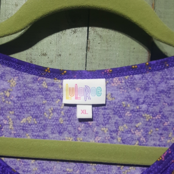 Lularoe Irma top - Picture 2 of 5